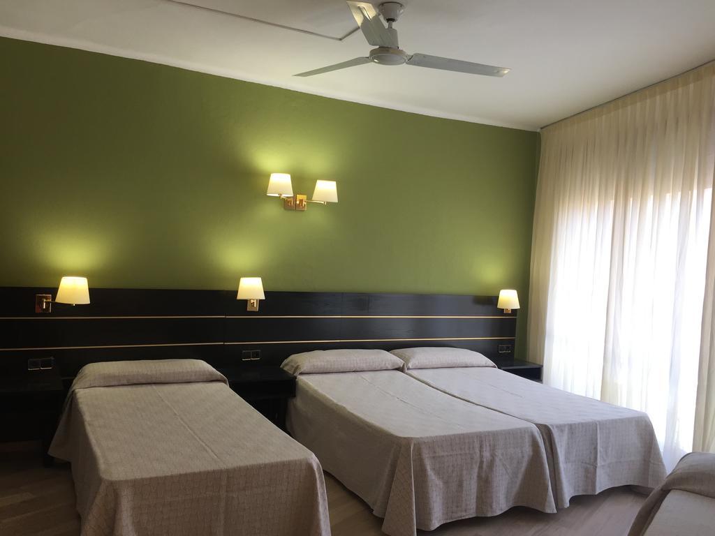 Hotel Proa Astor Льорет-де-Мар Экстерьер фото